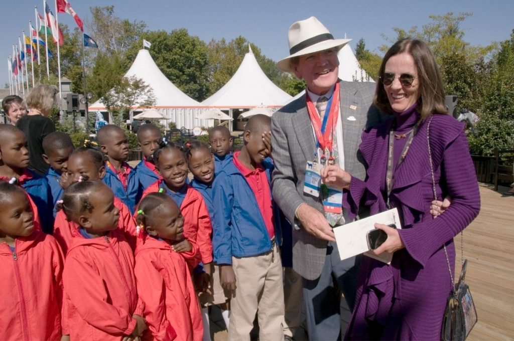 Dr. Pearse Lyons & Diedre Lyons with kids